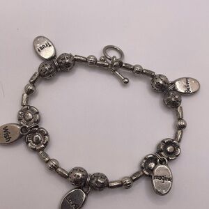Inspirational Charm Bracelet Love Wish Believe Imagine Trust Silver Tone